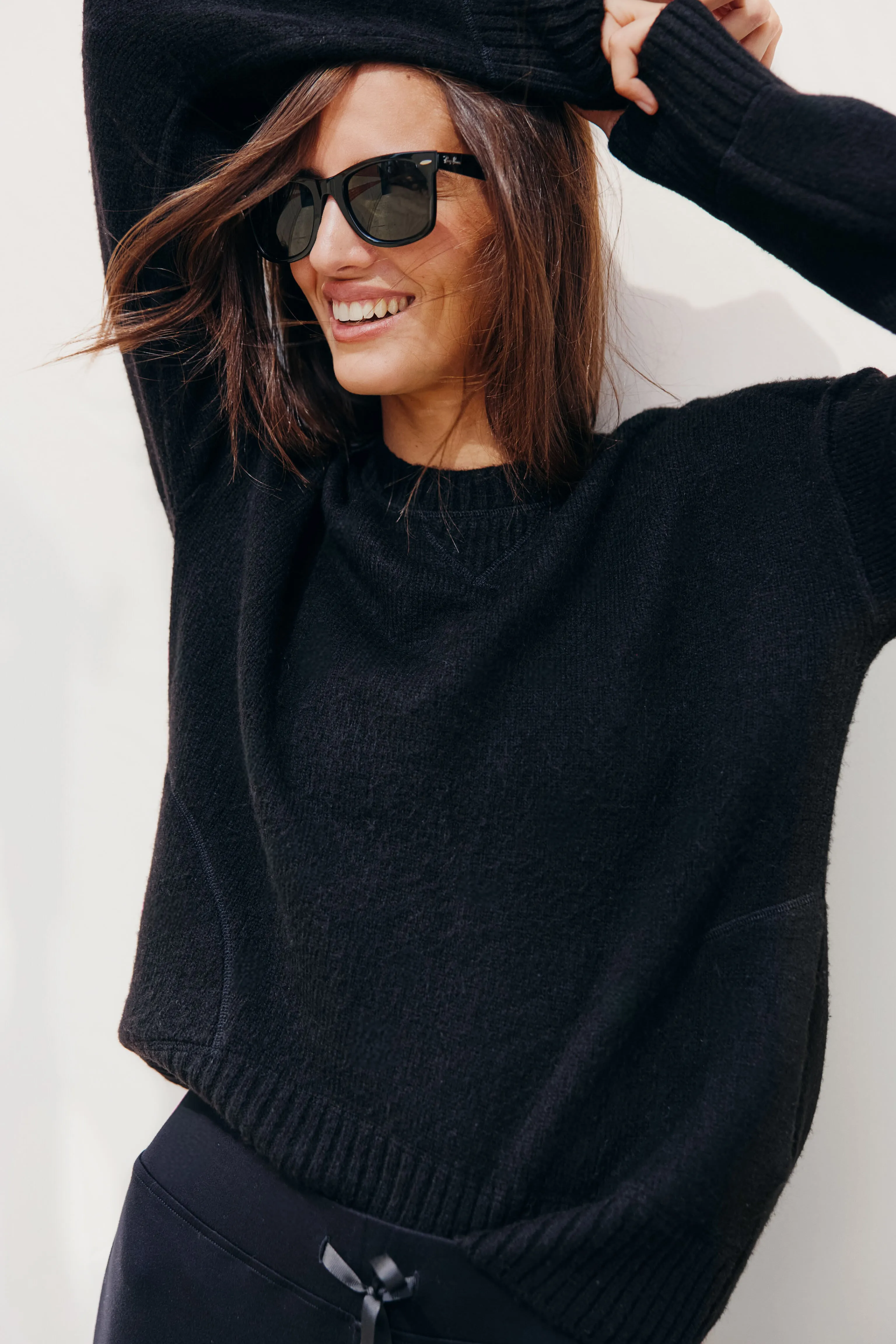 Black Faris Pullover