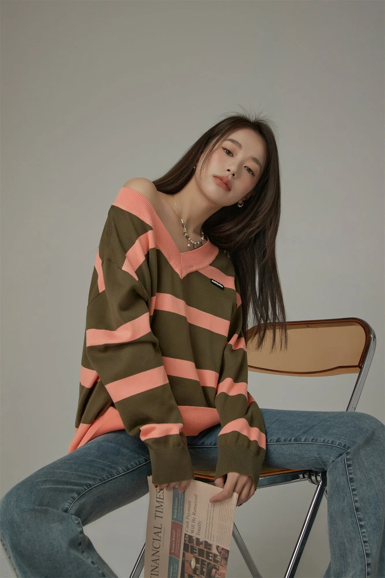 Color Matching V-Neck Striped Knit Sweater