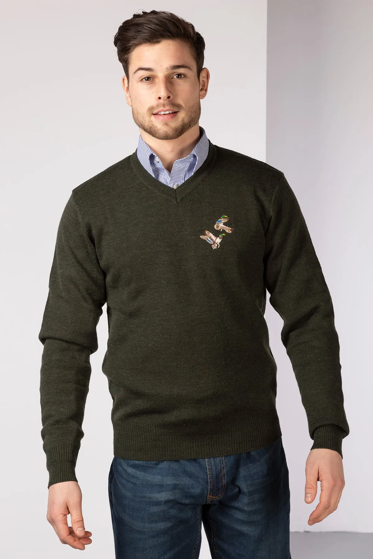 Men's Fine V Neck Shooting Jumper