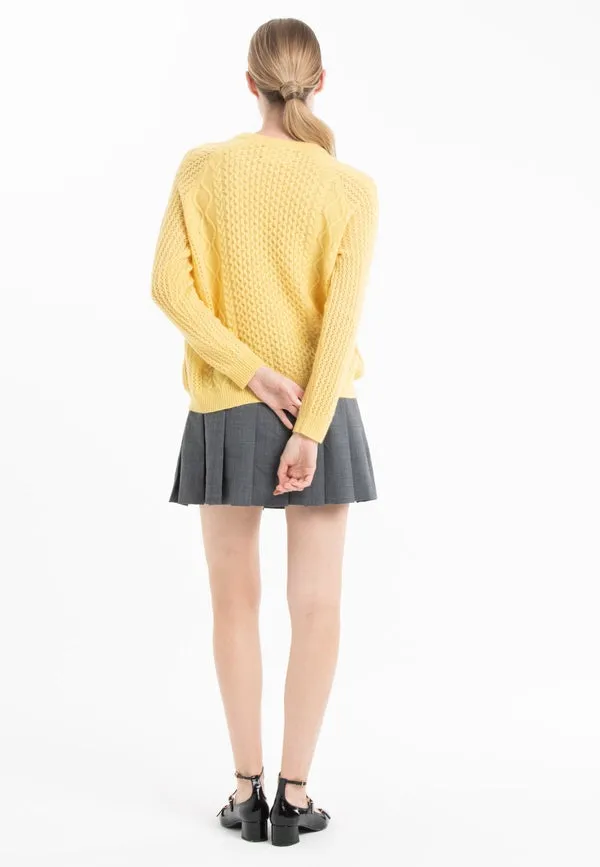 Nami 28 4-ply Twisted Round Neck Sweater in Yellow Cashmere