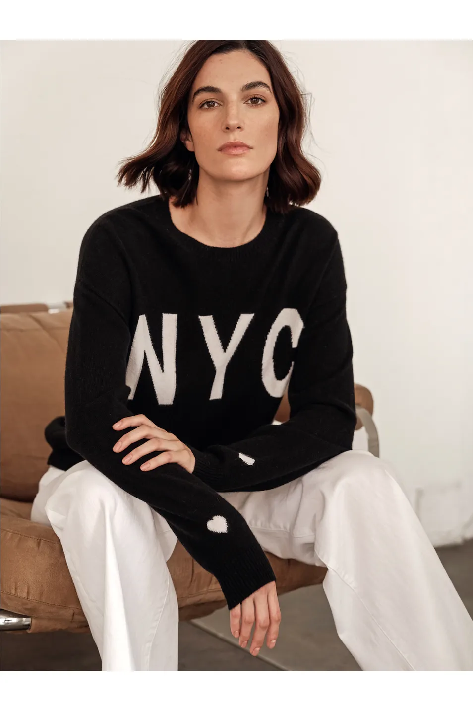 W. Cashmere Yara NYC Crewneck 24FHA0148R2 | Black/Ivory