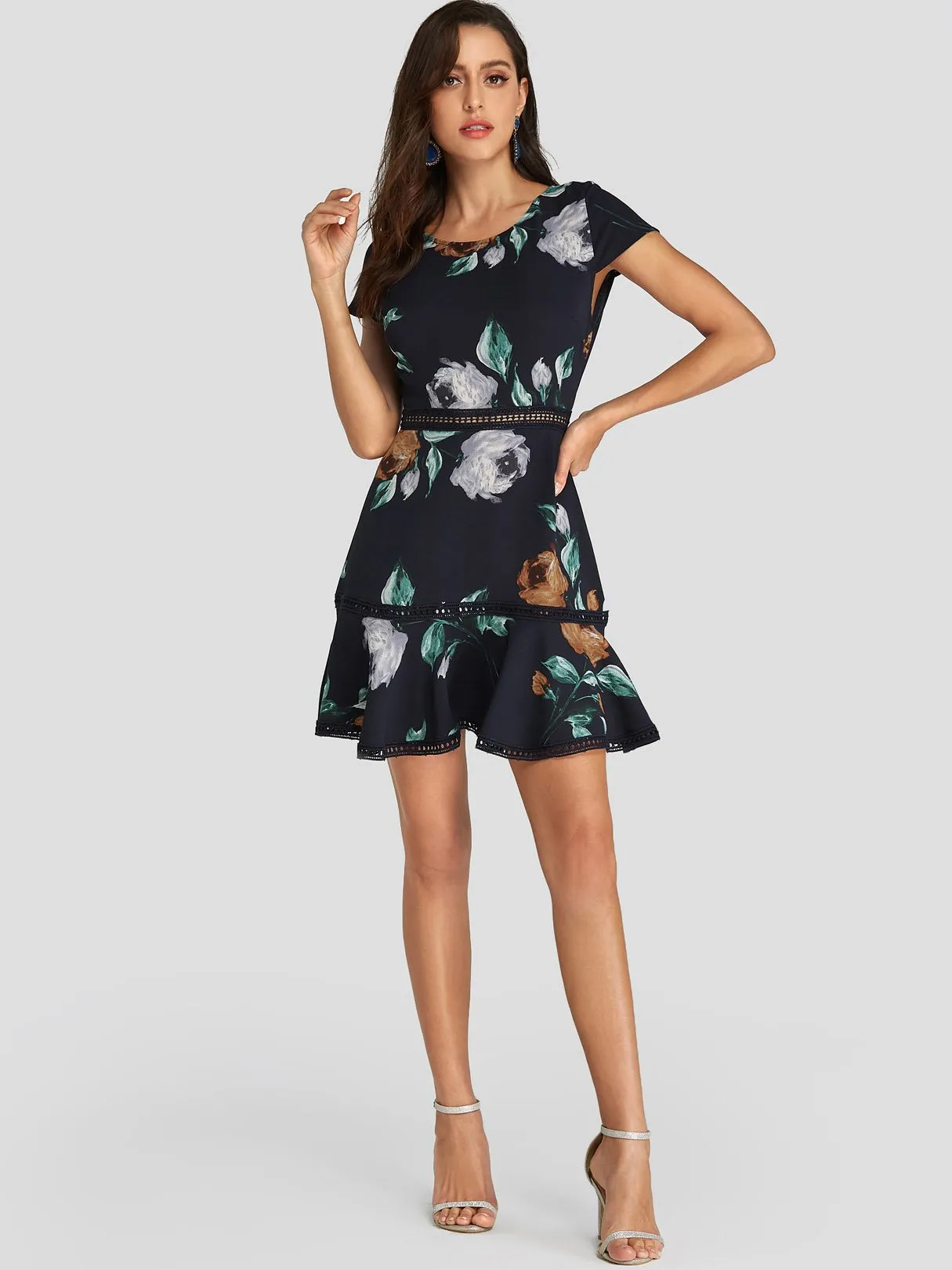 Wholesale Navy Round Neck Short Sleeve Floral Print Hollow Flounced Hem Dresses