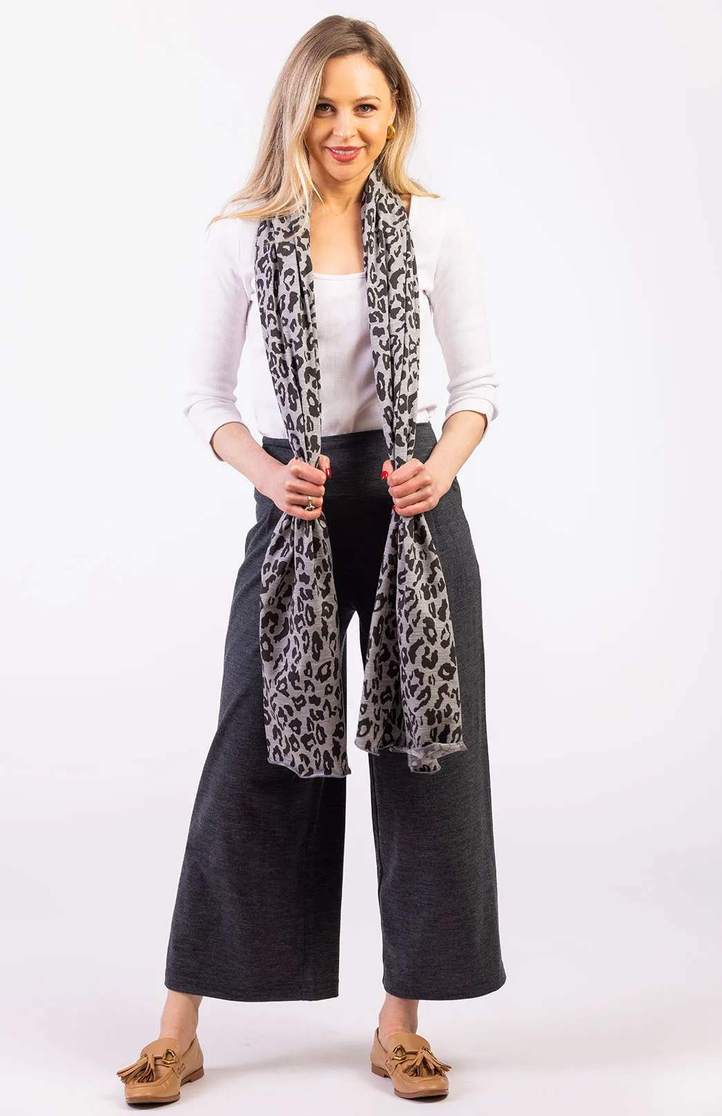 Wide Leg Crop Pants - Jersey